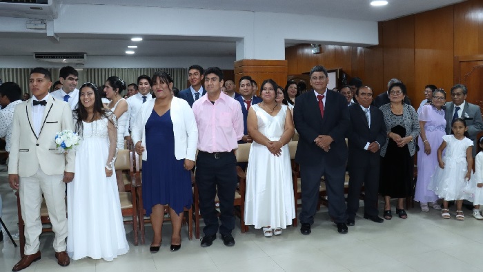 32 parejas se dieron el sí