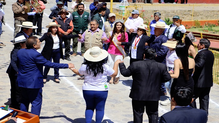 203° aniversario de Atavillos Alto 