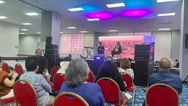 Feria Internacional del Libro Panamá (FIL) 2024 - Presentación escritora peruana, María José Caro