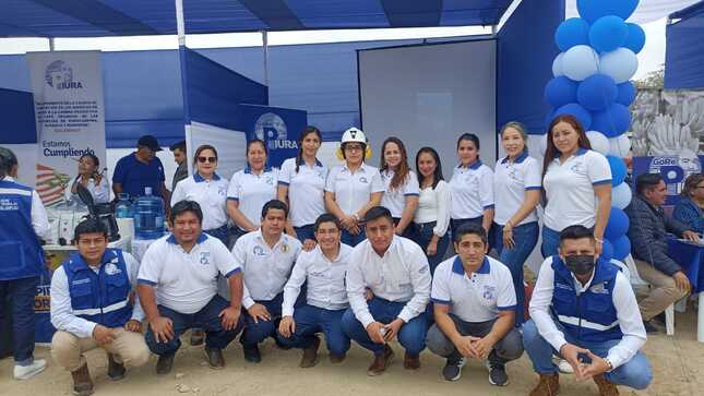 Equipo de especialistas de la DREM PIURA en el evento "ESTA ES MI REGIÓN PIURA"