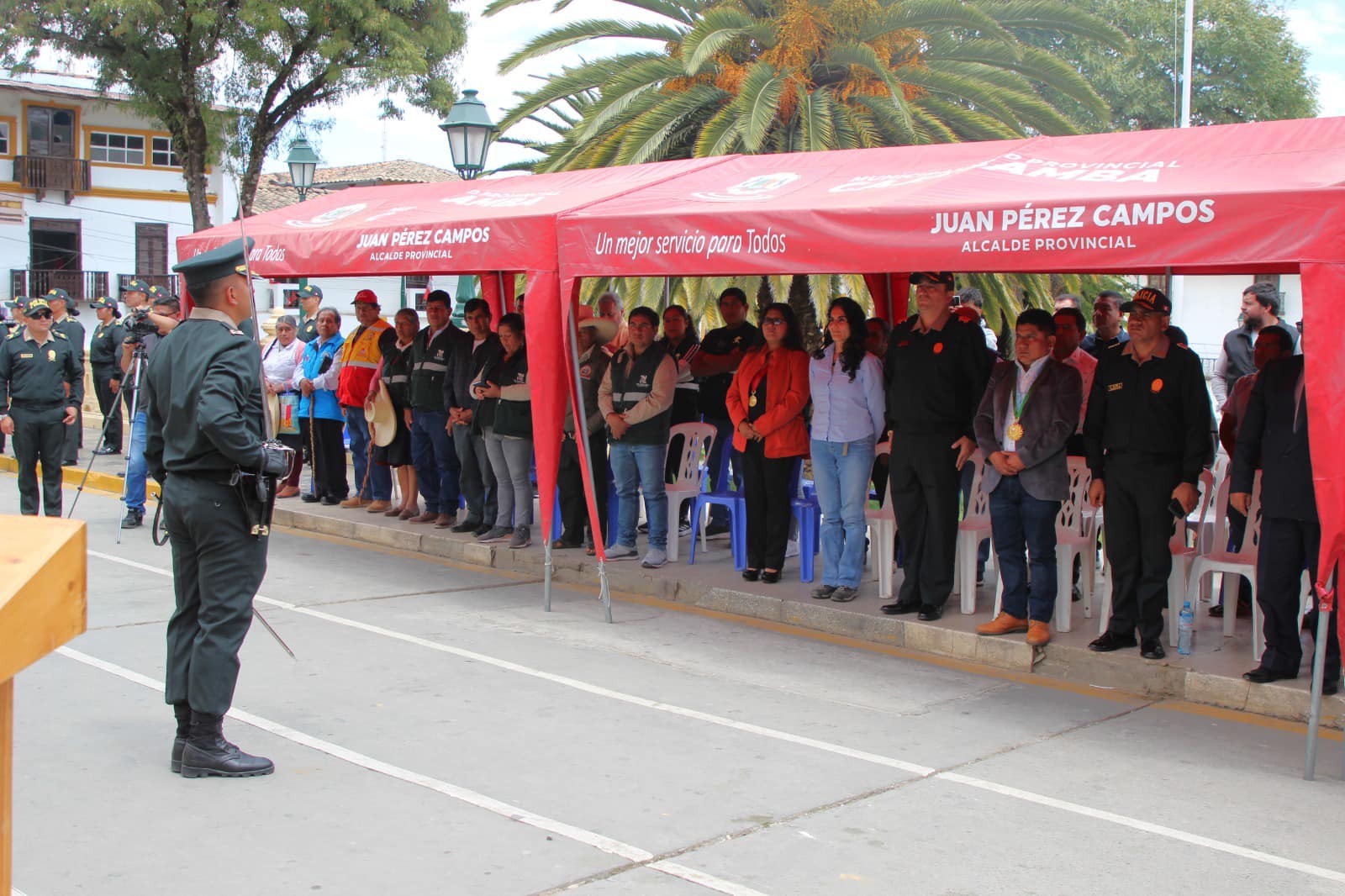 ¡Gestión cristalizada! Camionetas para Cajabamba