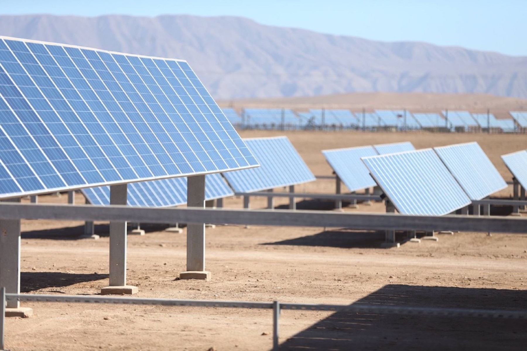 Paneles solares de energía renovable