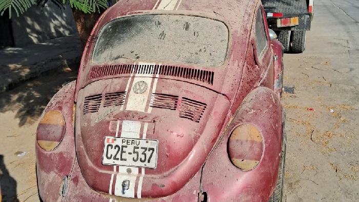 Auto abandonado