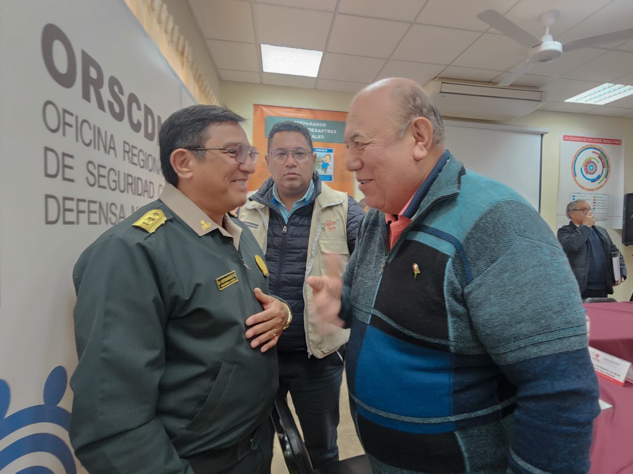 Gobernador coordina acciones para enfrentar la inseguridad durante Fiestas de Tacna