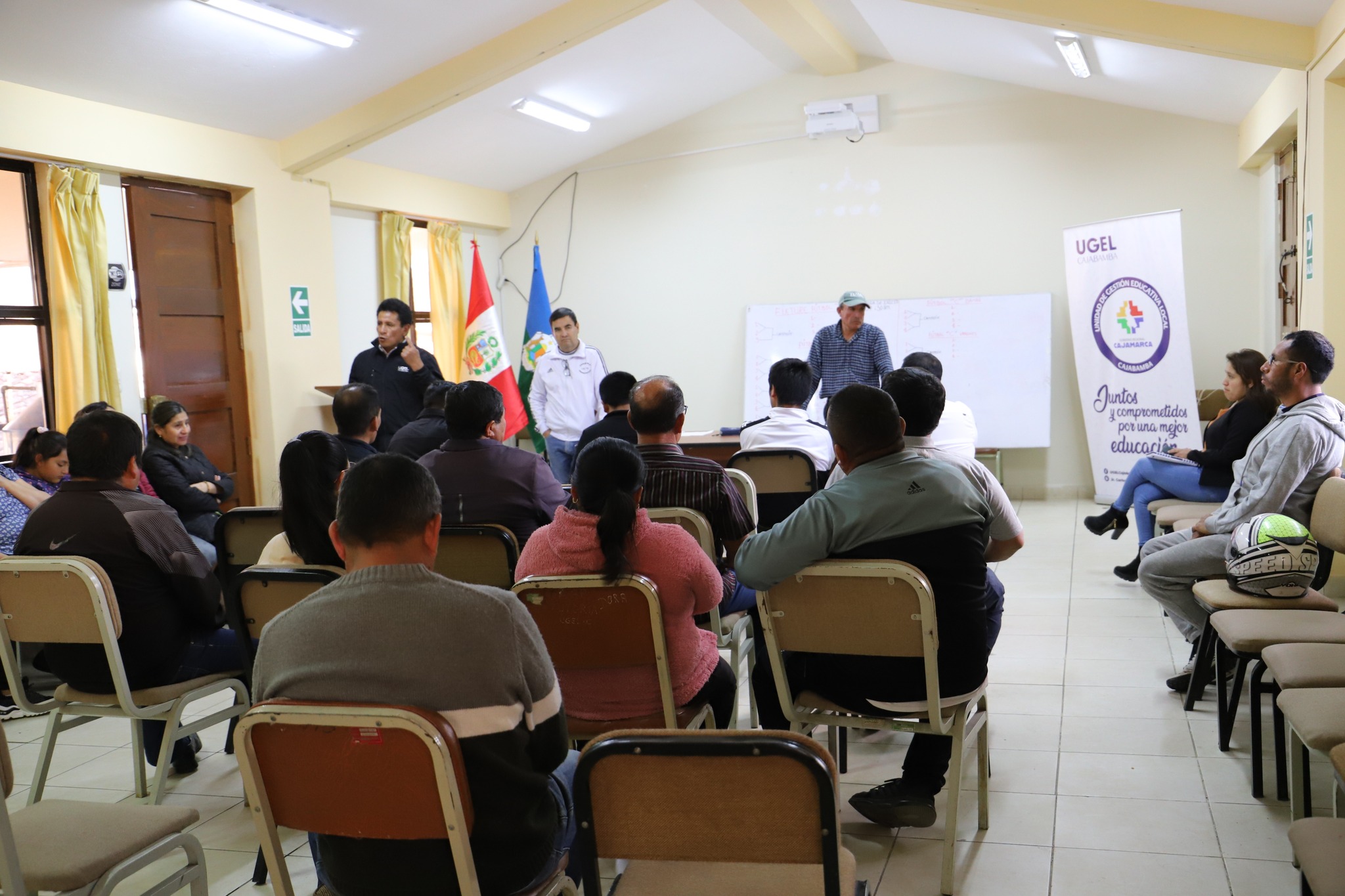 Delegados reunidos en el auditorio