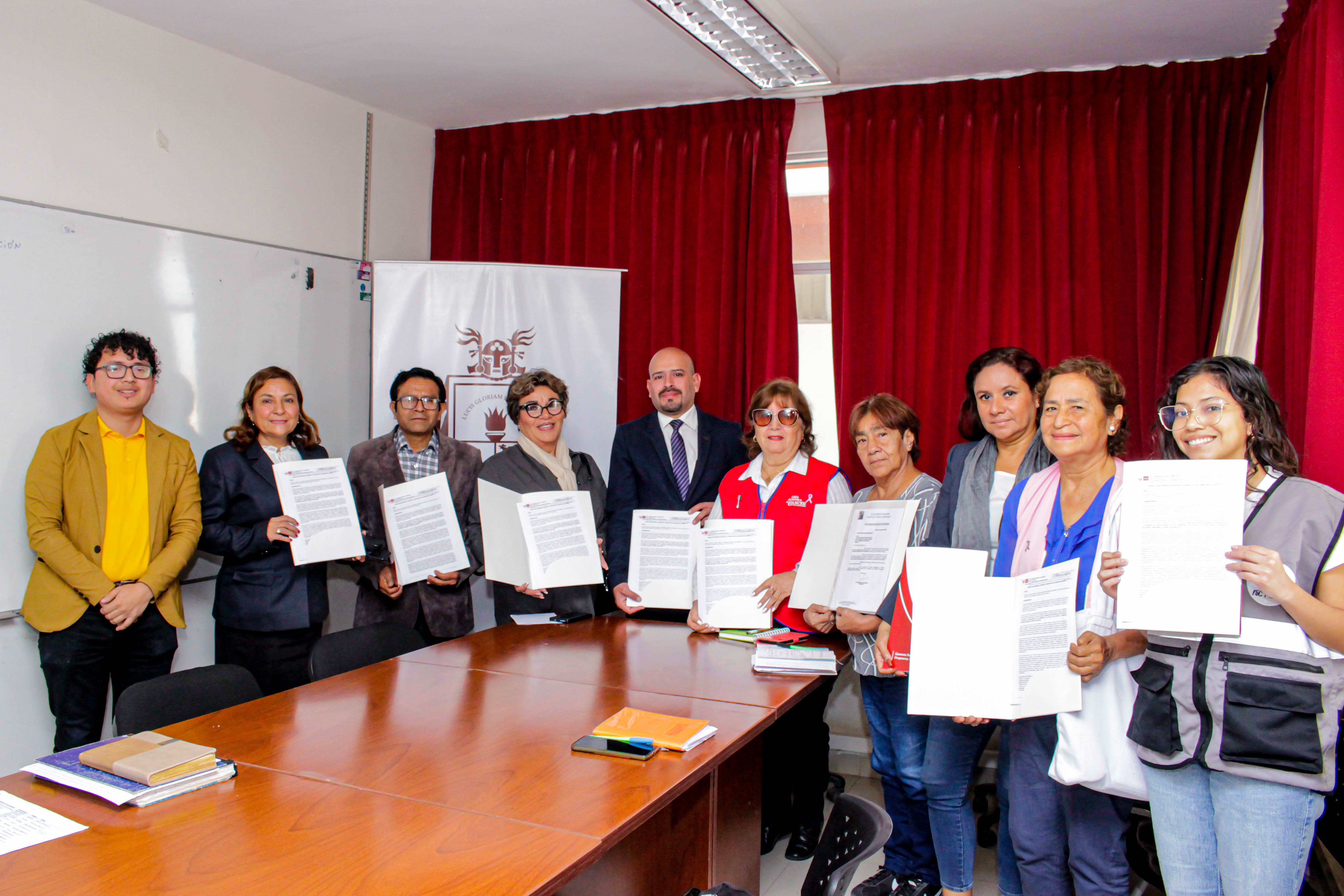 Reconocen a junta directiva de Plataforma Regional de Voluntariado