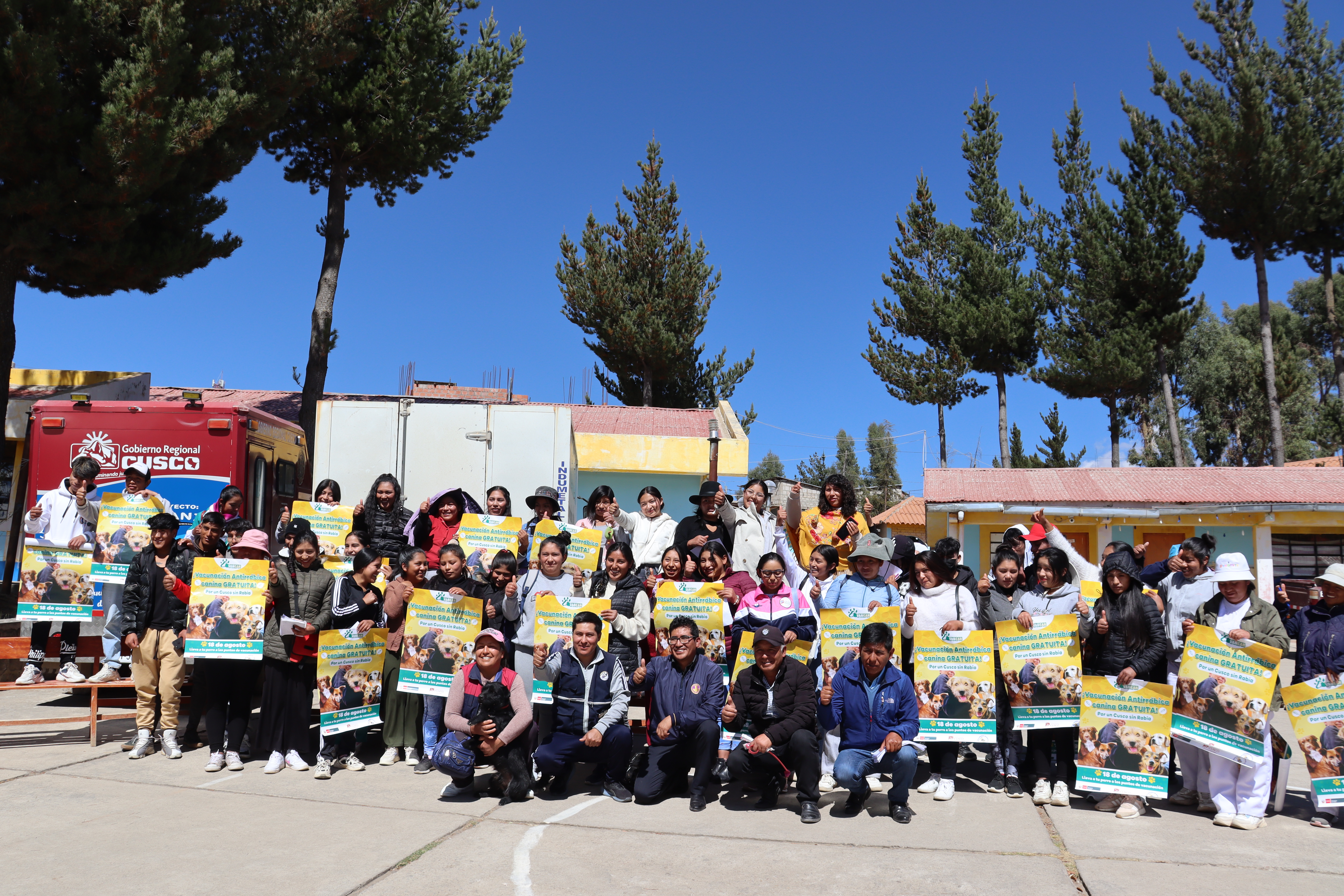 lanzamiento de la campaña de vacunación antirrábica