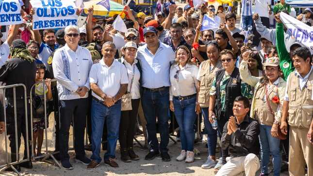 Sullana: Gobernador da inio a obra de pistas y veredas en Villa María-Cieneguillo Centro, obra esperada desde hace 40 años