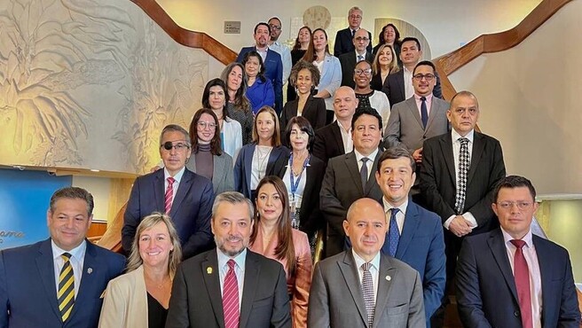 Participantes en la reunión en Costa Rica