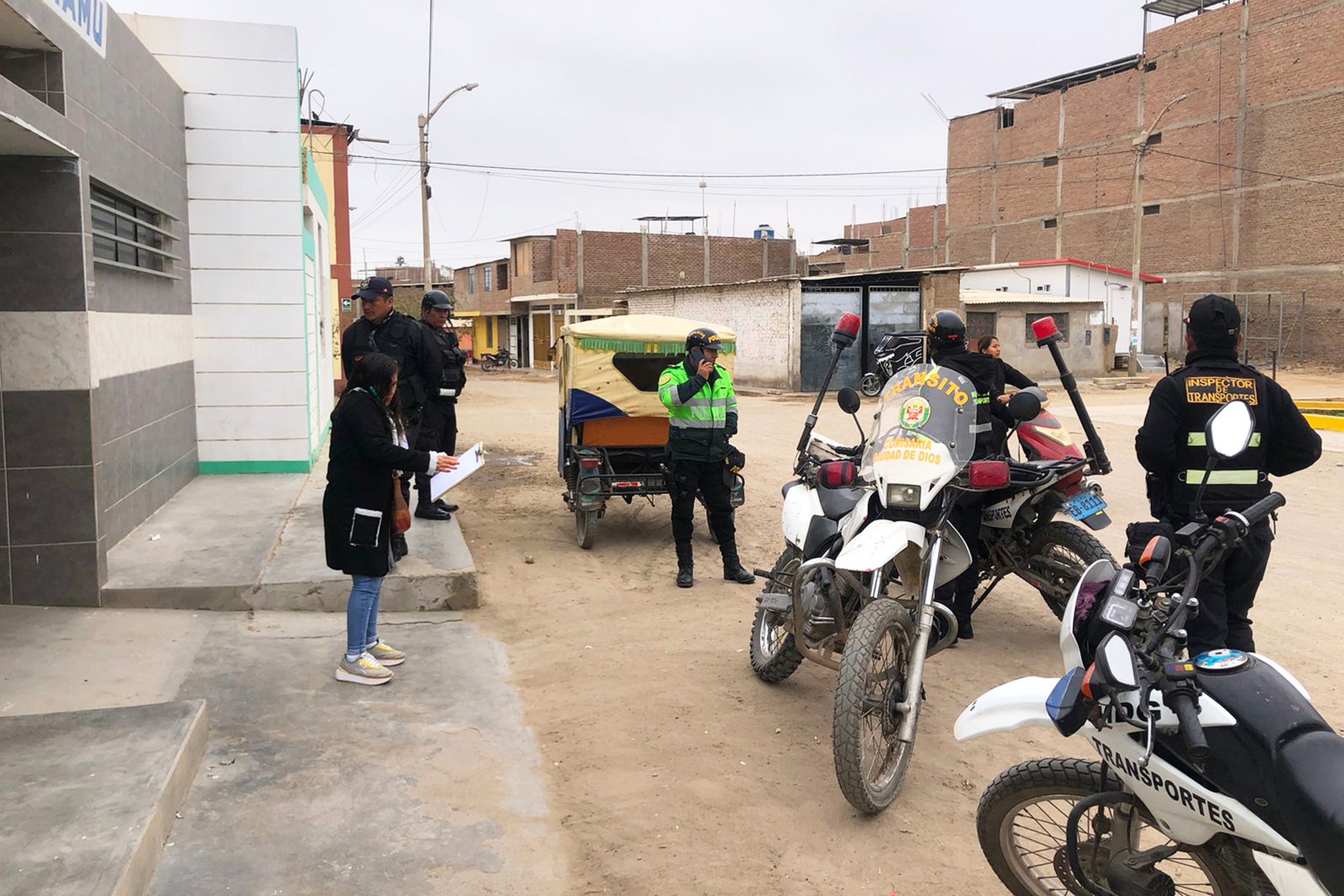 ¡Impulsando un transporte ordenado en Pakatnamú!