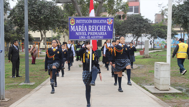 DESFILE