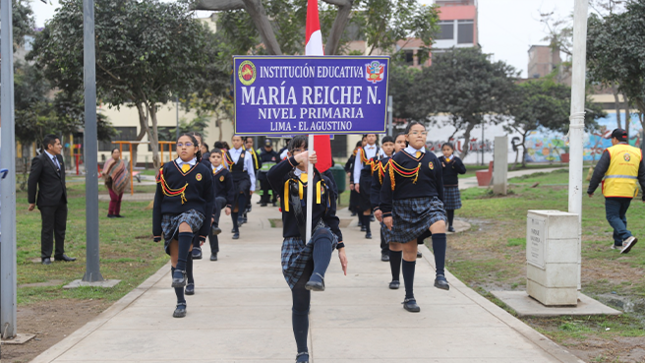 DESFILE