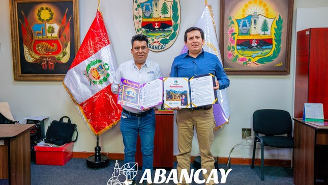 💯Municipalidad Provincial De Abancay (MPA) Y Gobierno Regional De Apurímac Firman Importante Convenio Marco Para Impulsar Proyectos De Desarrollo En Nuestra Provincia.