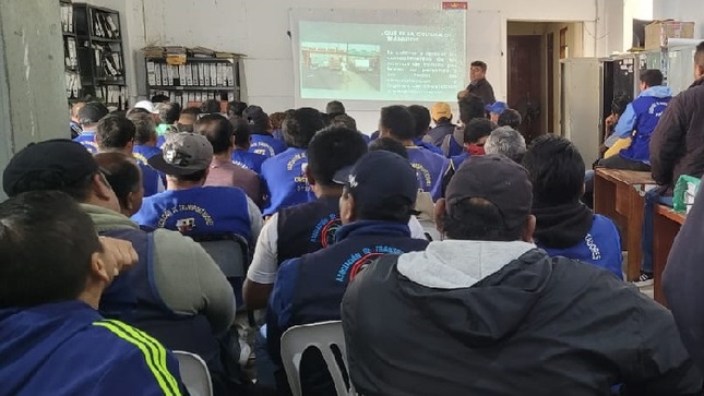 Capacitan a conductores