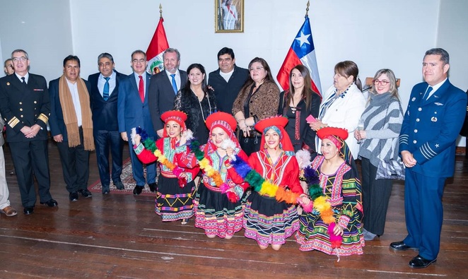 Consulado General del Perú en Iquique realiza actividades oficiales conmemorativas de la independencia nacional