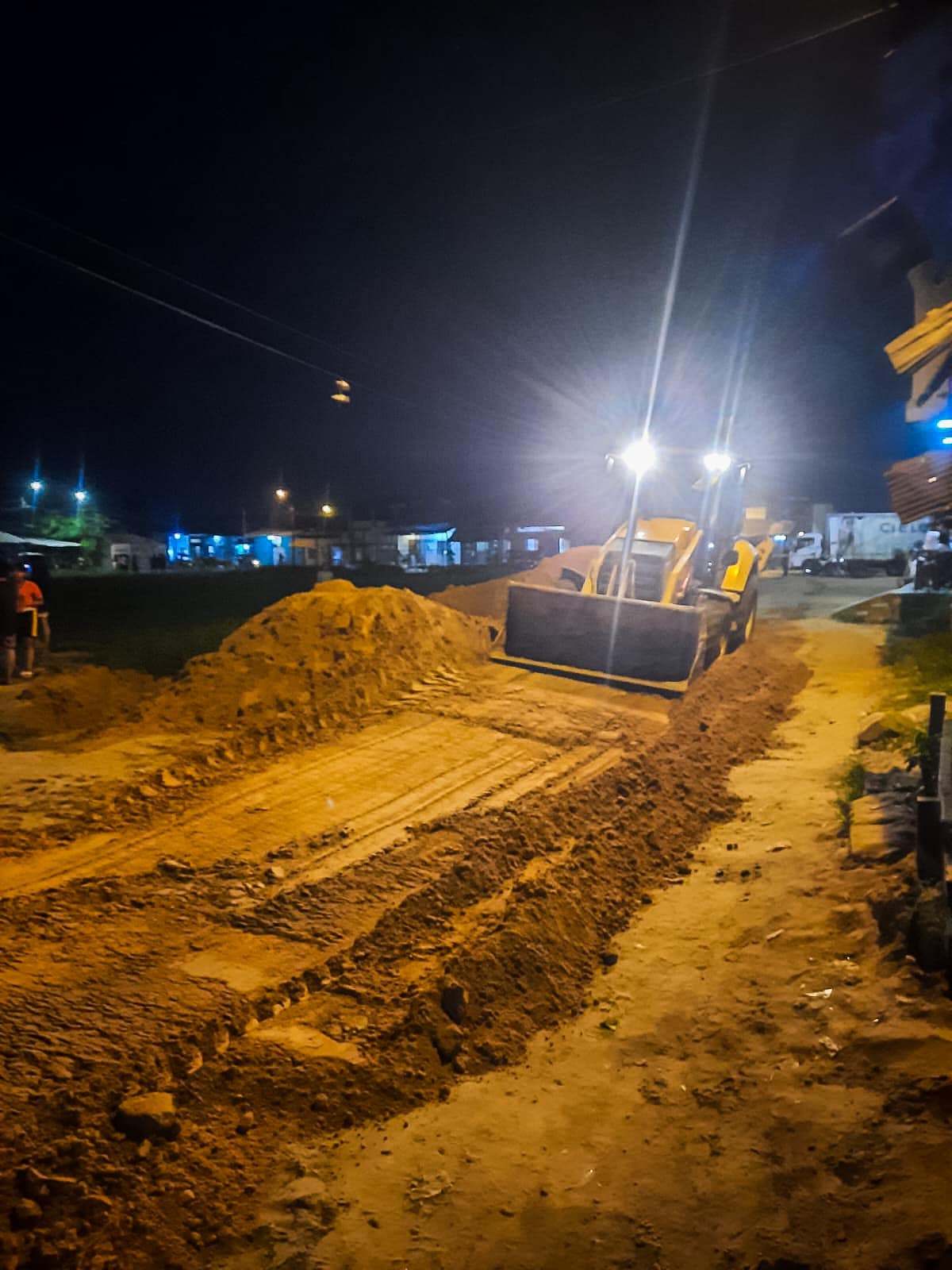 continúa con los trabajos de mejoramiento en la Calle 9 de Julio