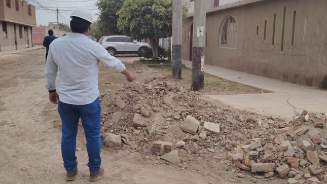 Lambayeque. – La Contraloría General advirtió sobre el riesgo que enfrentan los habitantes de José Leonardo Ortiz, en la provincia de Chiclayo, debido a la falta de financiamiento para continuar con los trabajos de rehabilitación de los colectores primarios y secundarios a cargo de la municipalidad de ese distrito. 