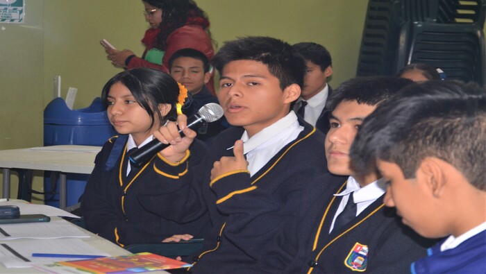 foto de estudiantes en evento