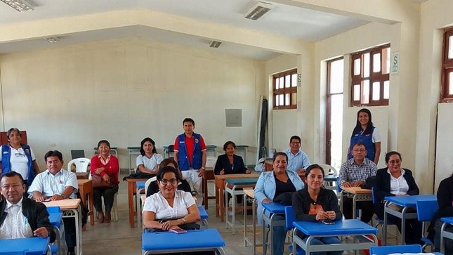 UGEL Piura Fomenta el trabajo comunitario 