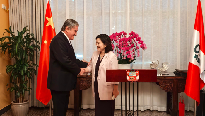 El Perú y China refuerzan sus lazos bilaterales durante recepción por el aniversario patrio