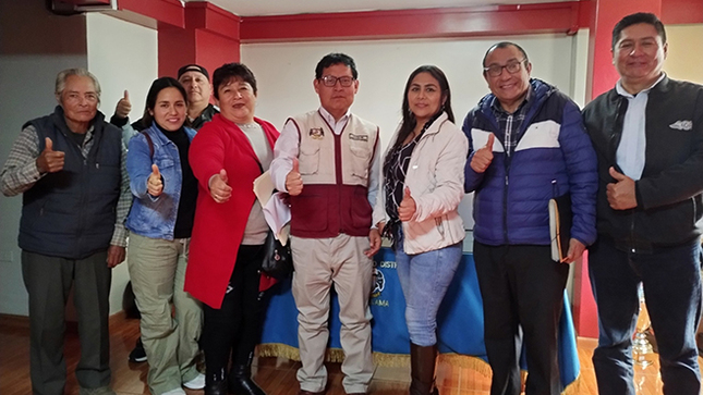 Alcalde de Aucallama sostiene reunión de trabajo con dirigentes de Palpa