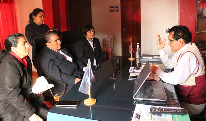Rector de la Universidad Nacional José Faustino Sánchez Carrión es recibido por alcalde de Aucallama