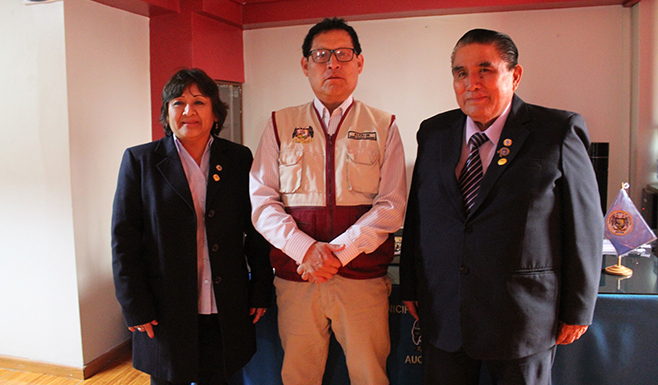Rector de la Universidad Nacional José Faustino Sánchez Carrión es recibido por alcalde de Aucallama
