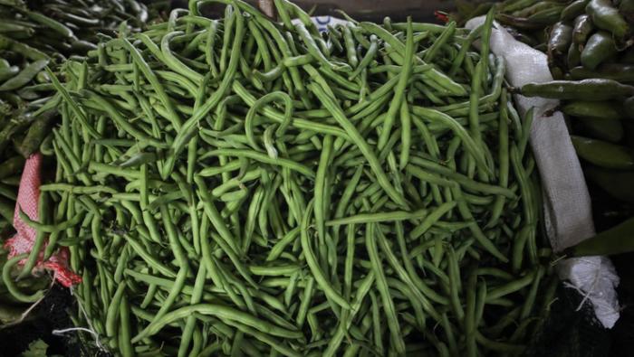 Hoy ofertas en vainita, papa, cebolla, piña, fresa, melón y otros, según en mercados mayoristas