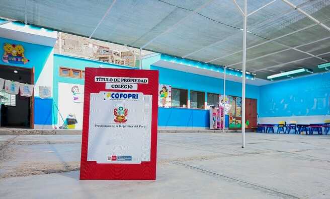 Convenio interinstitucional busca formalizar la propiedad de 184 colegios en comunidades alejadas y humildes del país.
