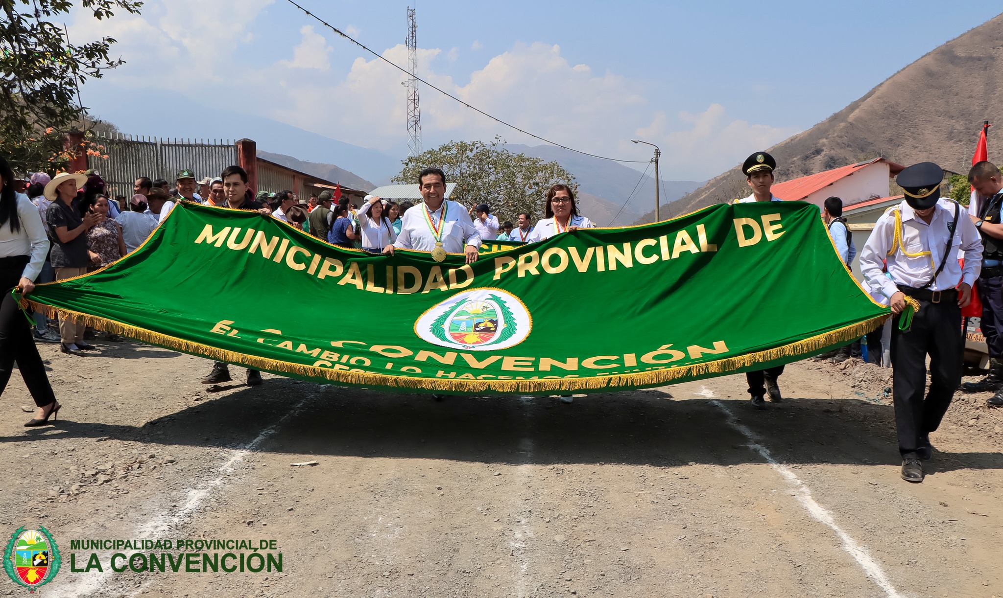 Quesquento celebra 20 años de historia: unidad, tradición y progreso en su aniversario
