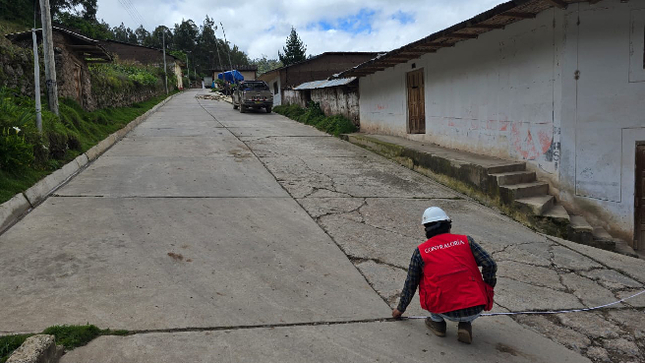 La Libertad. – La Contraloría General identificó presunta responsabilidad administrativa funcional, sujeta a su potestad sancionadora, en el exalcalde de la Municipalidad Provincial de Bolívar (Gestión 2019 – 2022), por el incumplimiento de sus funciones asociadas a la atención de las situaciones adversas identificadas por esta entidad fiscalizadora superior respecto a una obra de rehabilitación de 12.5 km de camino departamental, en el tramo Bolívar - Cujibamba.