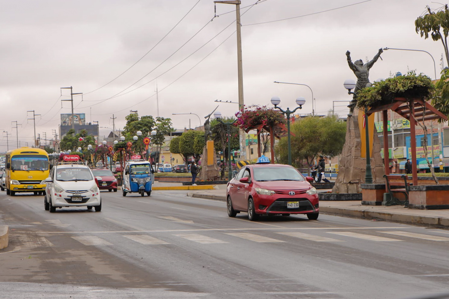 Inauguran 15 kilómetros de la Av. Jorge Basadre