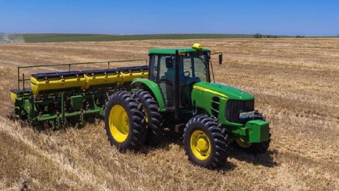 MIDAGRI promueve la estandarización de tractor agrícola de 150 hp