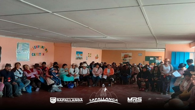 DEMUNA:Charlas sobre prevención de embarazo en las Adolecentes, en la I.E. Víctor Raúl Haya de la Torre