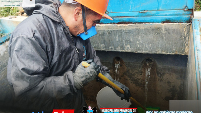 💠Desde la Oficina del Área Técnica Municipal (ATM), se realizó la inspección de la limpieza y desinfección llevada a cabo por los integrantes de las Juntas Administradoras de Servicios de Saneamiento (JASS) en los sistemas de agua para consumo humano en Mitobamba, Maraybamba Arriba, San Francisco, Usamasanga, Puyuguero y Pueblo Viejo.
Durante estas inspecciones, también se contó con la participación del Inspector Sanitario del Hospital de Apoyo Sihuas, quien colaboró en la supervisión de este importante proceso.
¡Seguimos trabajando para el bienestar y la calidad de vida de la población provincia!
