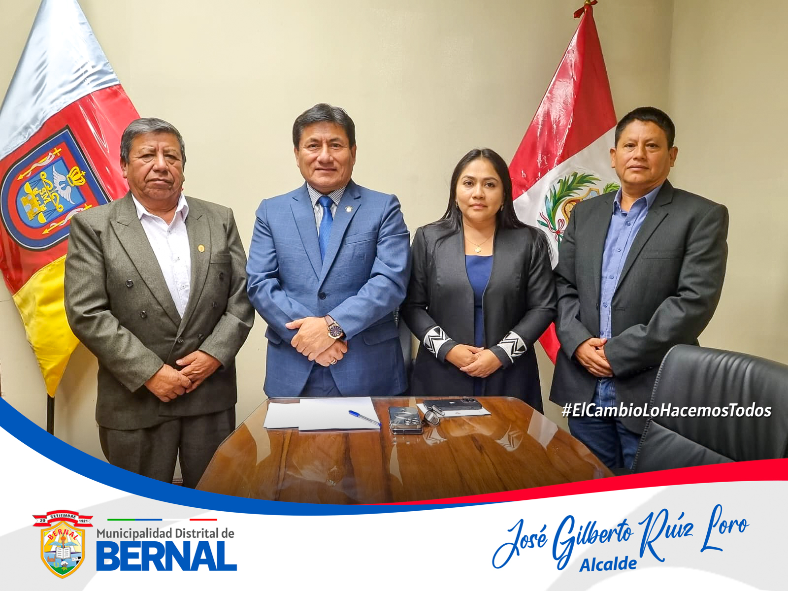 Alcalde de Bernal se reรบne con congresistas para impulsar proyectos claves.