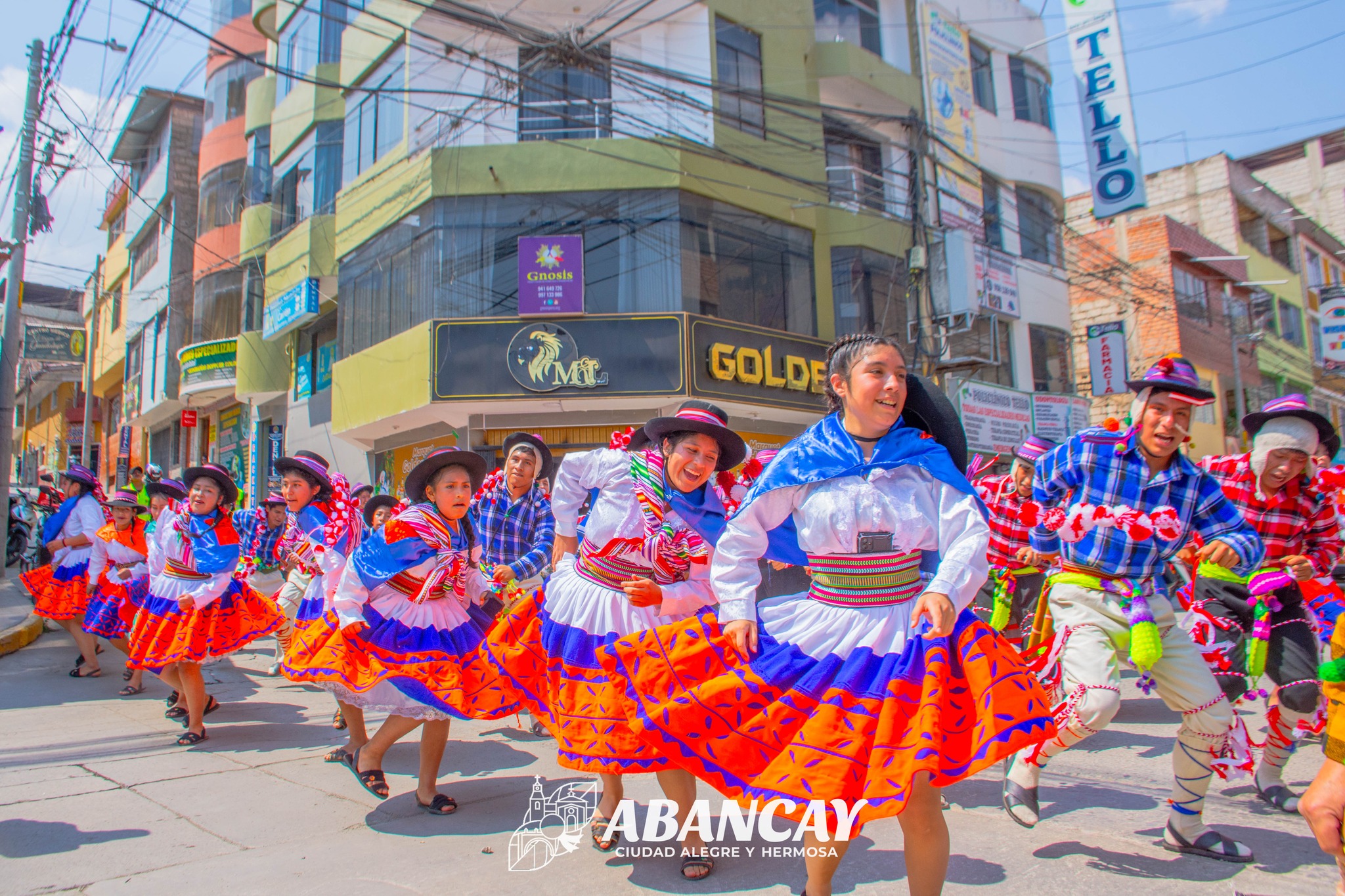 💃🕺¡Vibrante Jornada Cultural! En El 2do Concurso De Danzas Folclóricas Interpromos "Apu Yachacuq Tusuynin" 2024.