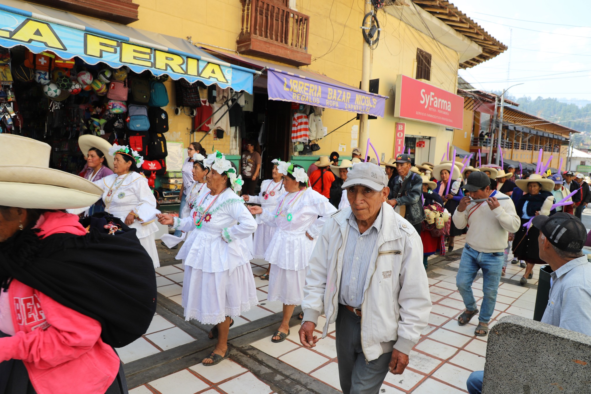 ¡Una fiesta de saberes y sonrisas para nuestros adultos mayores!