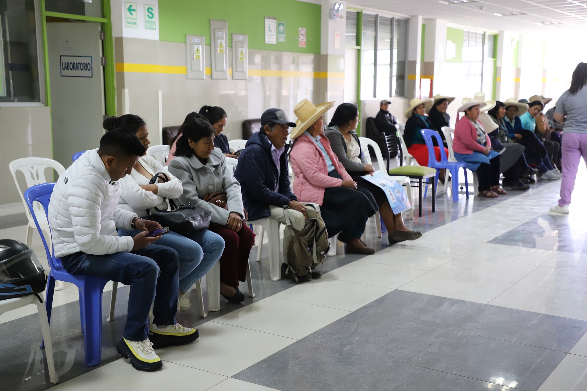 Éxito rotundo la campaña médica especializada brilló en su segundo día