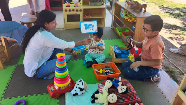 NP Moquegua niños menores de 36 meses de meses se beneficiaron con servicios integrales en Campaña Wawakuna de Cuna Más (2)