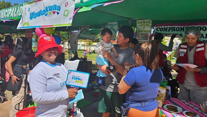 NP Moquegua niños menores de 36 meses de meses se beneficiaron con servicios integrales en Campaña Wawakuna de Cuna Más (2)