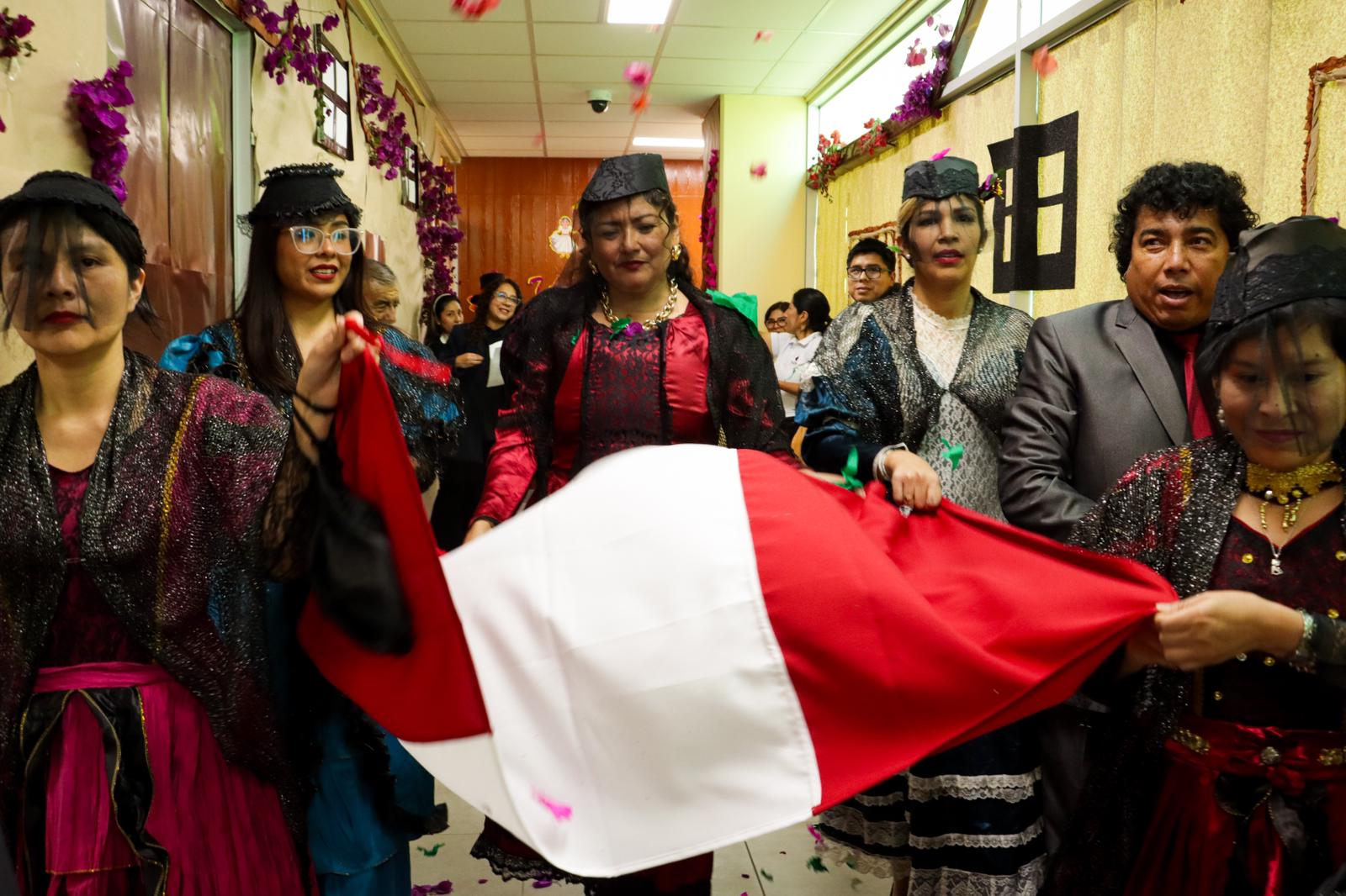 Torre regional rinde homenaje a Tacna