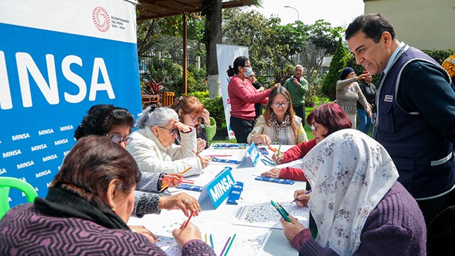 Día Nacional del Adulto Mayor Minsa promueve un envejecimiento saludable y activo-