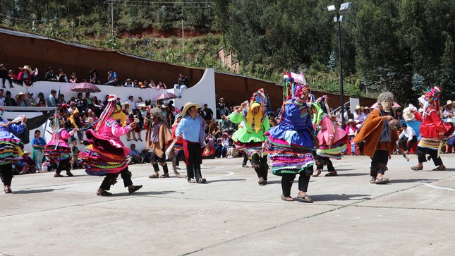 Danza La Turquia de Santa Barbara - Sartimbamba
