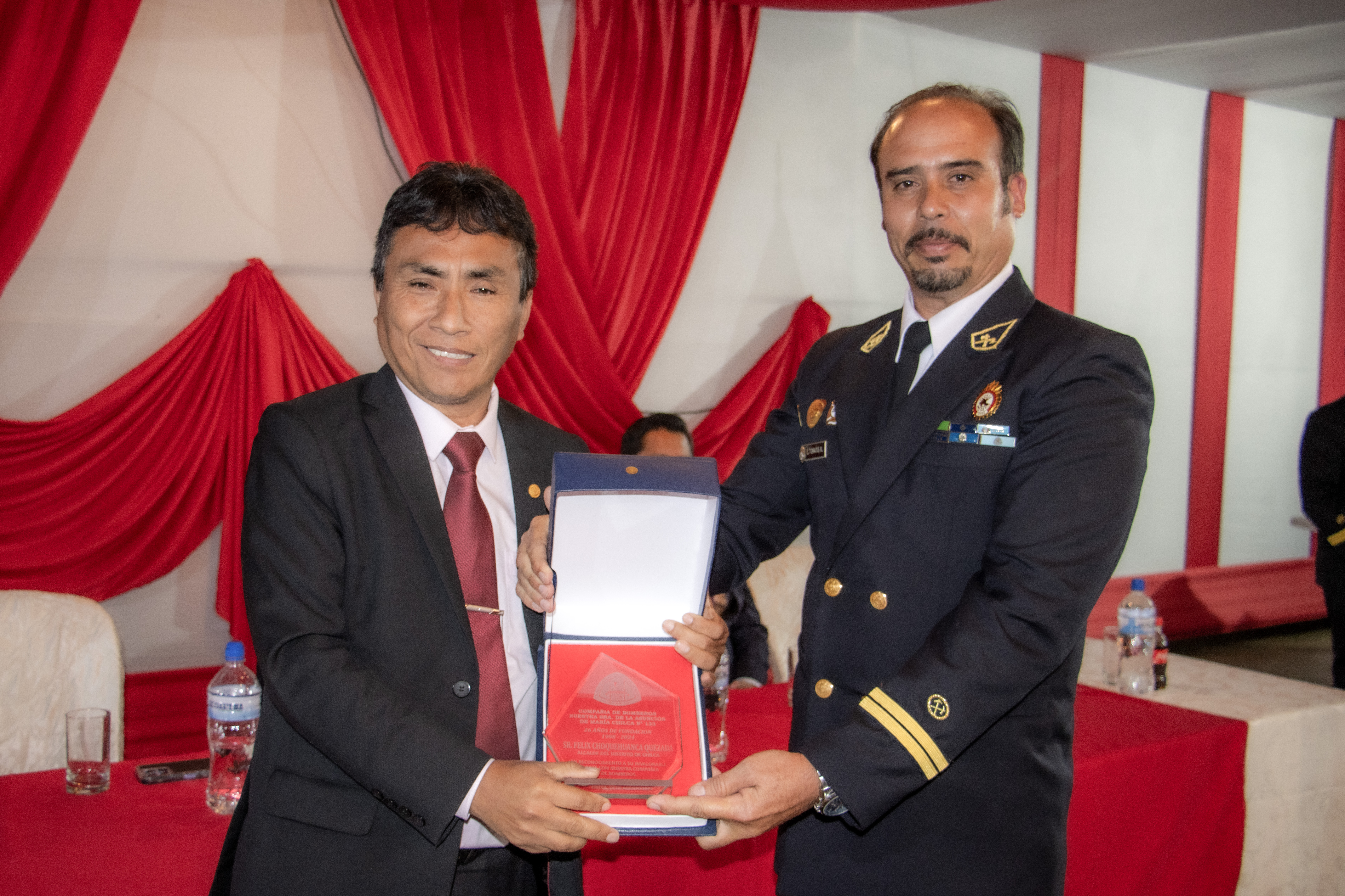 Alcalde Félix Choquehuanca participó del 26 Aniversario de la Compañía de Bomberos ‘Nuestra Señora de la Asunción de María’.