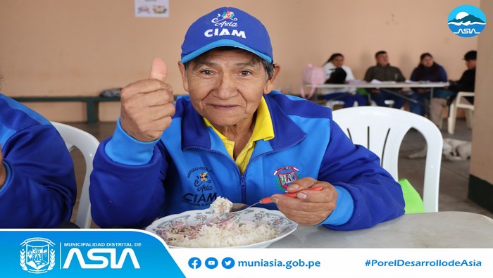 Nos complace en informa que nuestros adultos mayores, integrantes del Centro Integral del Adulto Mayor (CIAM) de la sede Capilla de Asia participaron de un compartir, gracias a la gestión de nuestro alcalde Isaias Alcántara.
#MunicipalidadDistritalDeAsia
#PorelDesarrollodeAsia
#IsaiasAlcantaraAlcaldedeAsia