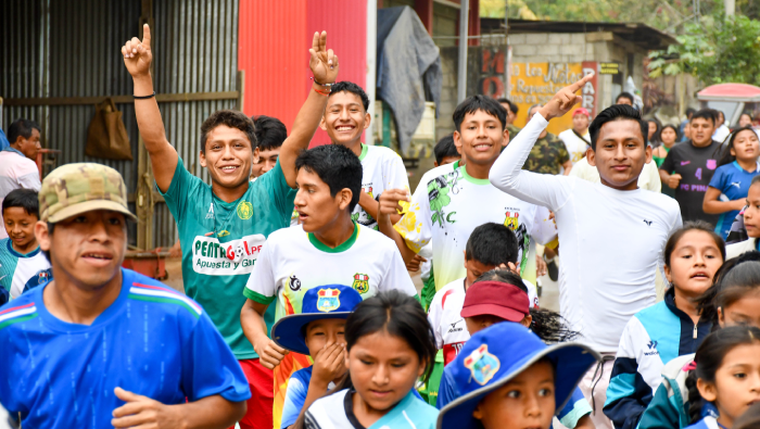 Ayacucho: Promueven estilos de vida saludables a favor de más de 360 personas en Santa Rosa