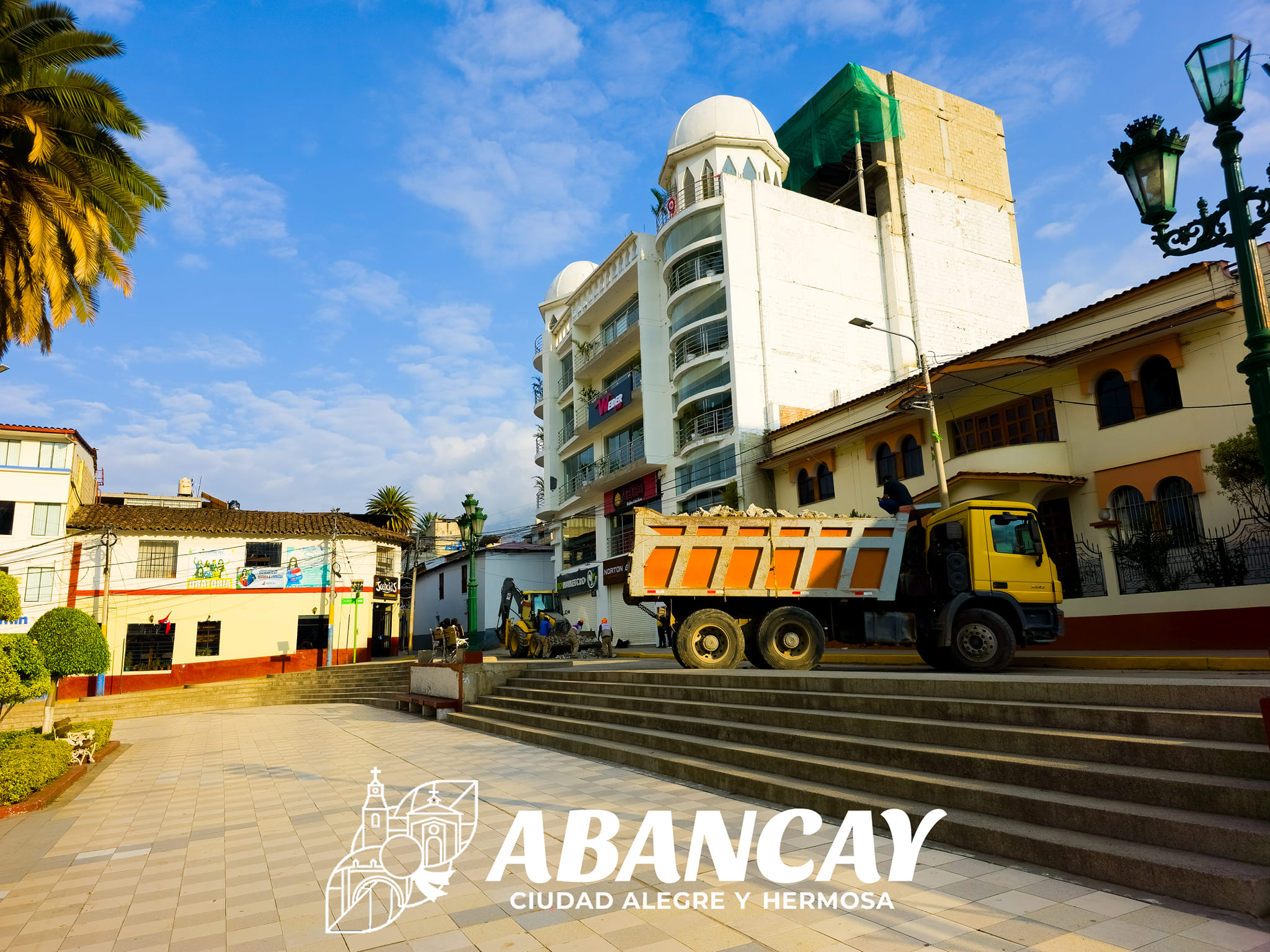 🚧 ¡𝗥𝗲𝗰𝘂𝗽𝗲𝗿𝗮𝗻𝗱𝗼. Las intersecciones con Jr. Tarapacá, Parque Ocampo y el Jr. Cusco.