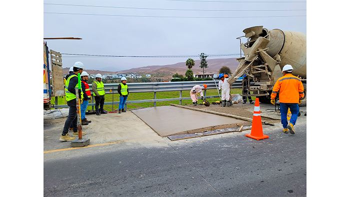Avances destacados en la instalación de reductores de velocidad y mejoras de seguridad vial en la carretera Costanera