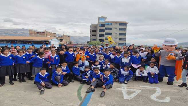 Talleres de seguridad vial siguen llegando a más colegios de Huaraz